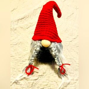 *Sitting Plush Mrs Santa Gnome